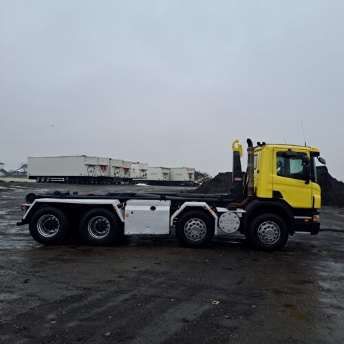 Scania P420; 8X4 1