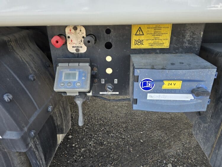 Stas S300ZX Ruchoma podłoga 8