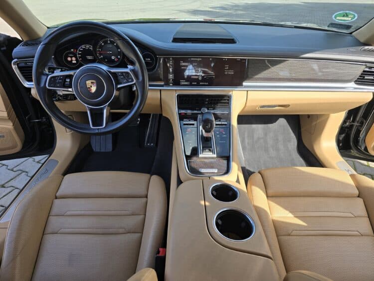 Porsche Panamera 4S Diesel 2