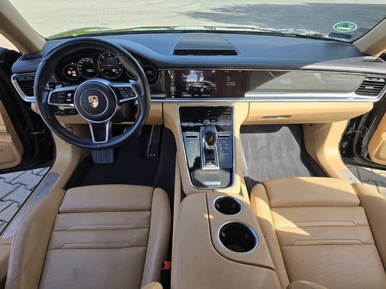 Porsche Panamera 4S Diesel 3