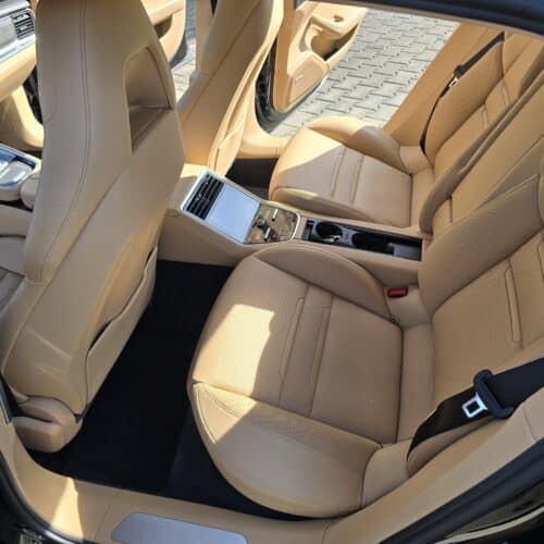 Porsche Panamera 4S Diesel 4