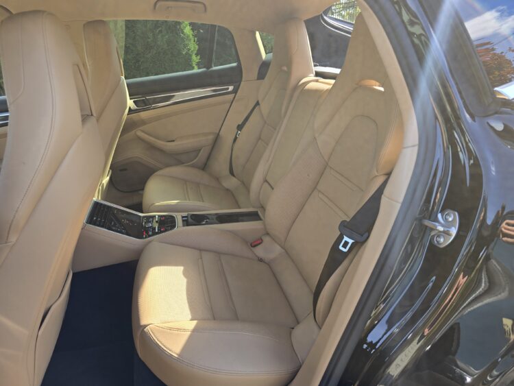 Porsche Panamera 4S Diesel 13