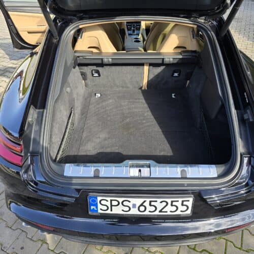 Porsche Panamera 4S Diesel 16