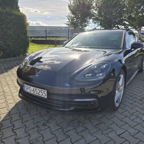 Porsche Panamera 4S Diesel 22