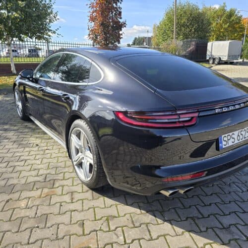 Porsche Panamera 4S Diesel 26