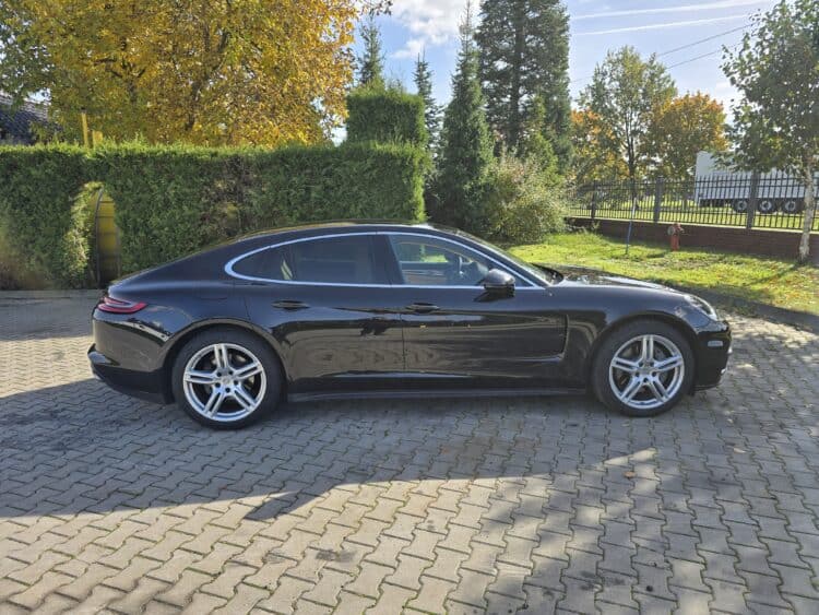 Porsche Panamera 4S Diesel 30