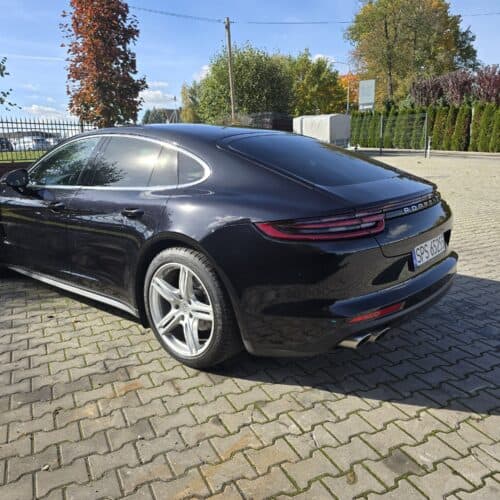 Porsche Panamera 4S Diesel 32