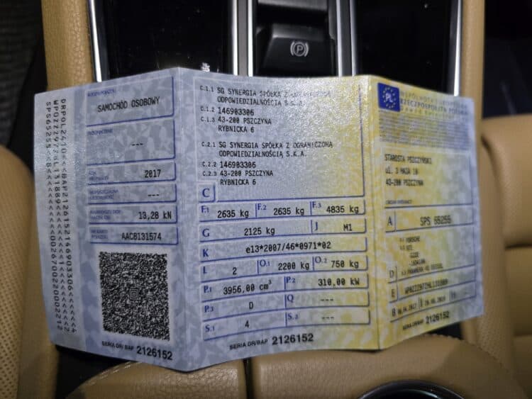 Porsche Panamera 4S Diesel 36